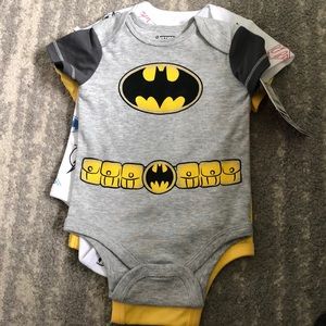 New with tags justice league onesies